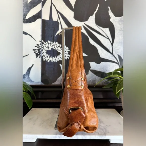 Kooba Brown Leather shoulder bag - Picture 5 of 15